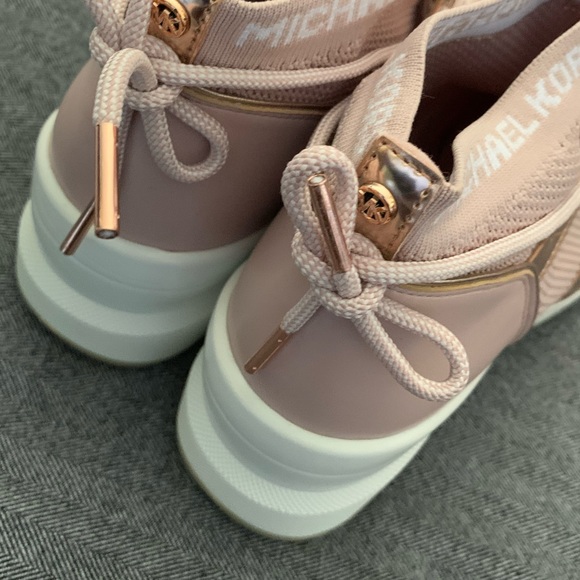 MADFIE SOFT STRETCH BOOTIES - Picture 4 of 5